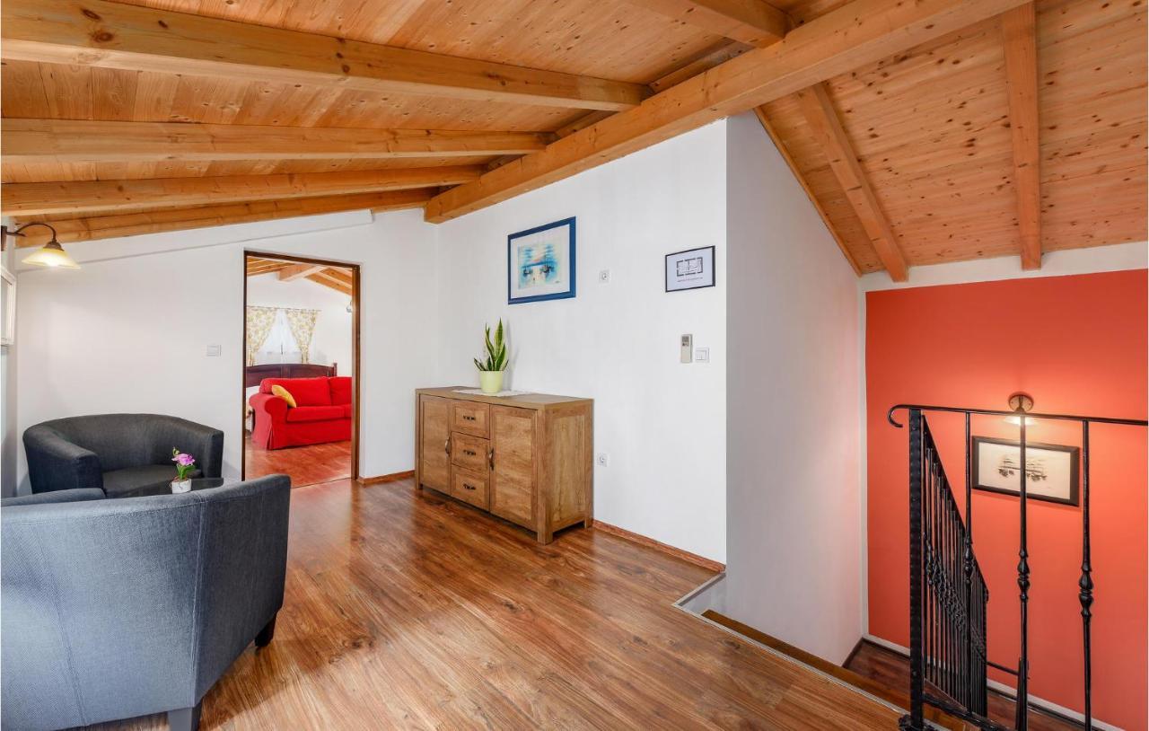 Cozy Home In Pamici With Kitchen Экстерьер фото