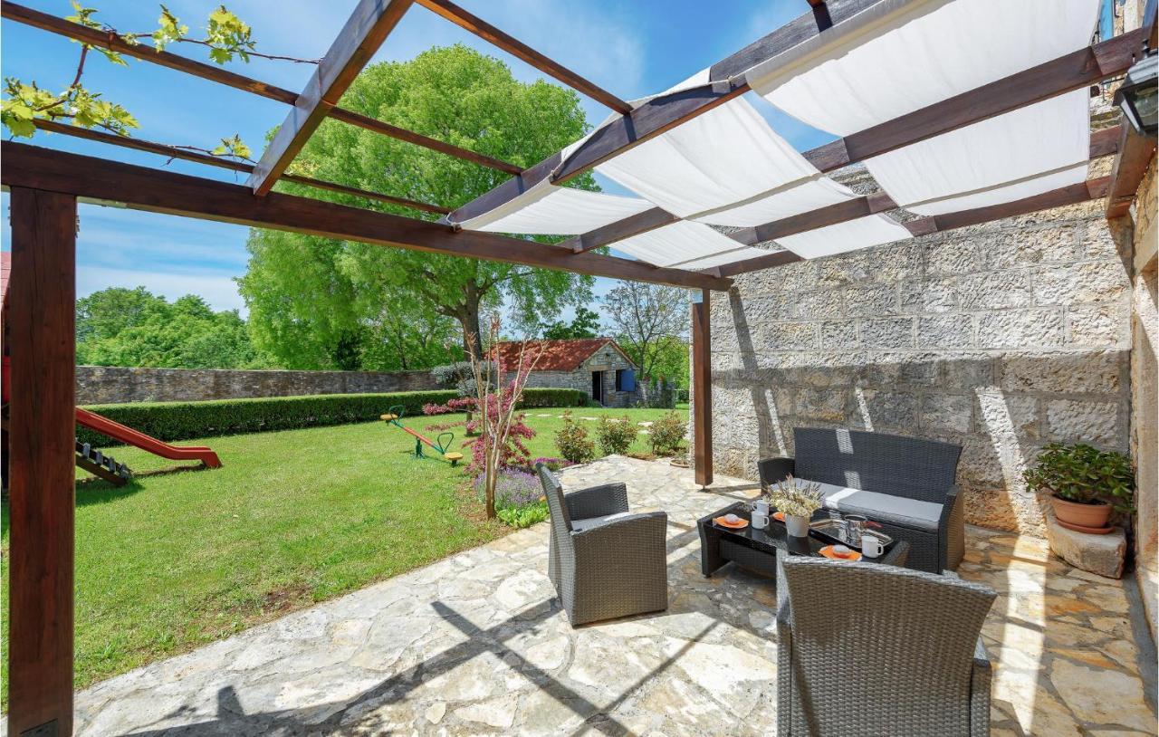 Cozy Home In Pamici With Kitchen Экстерьер фото